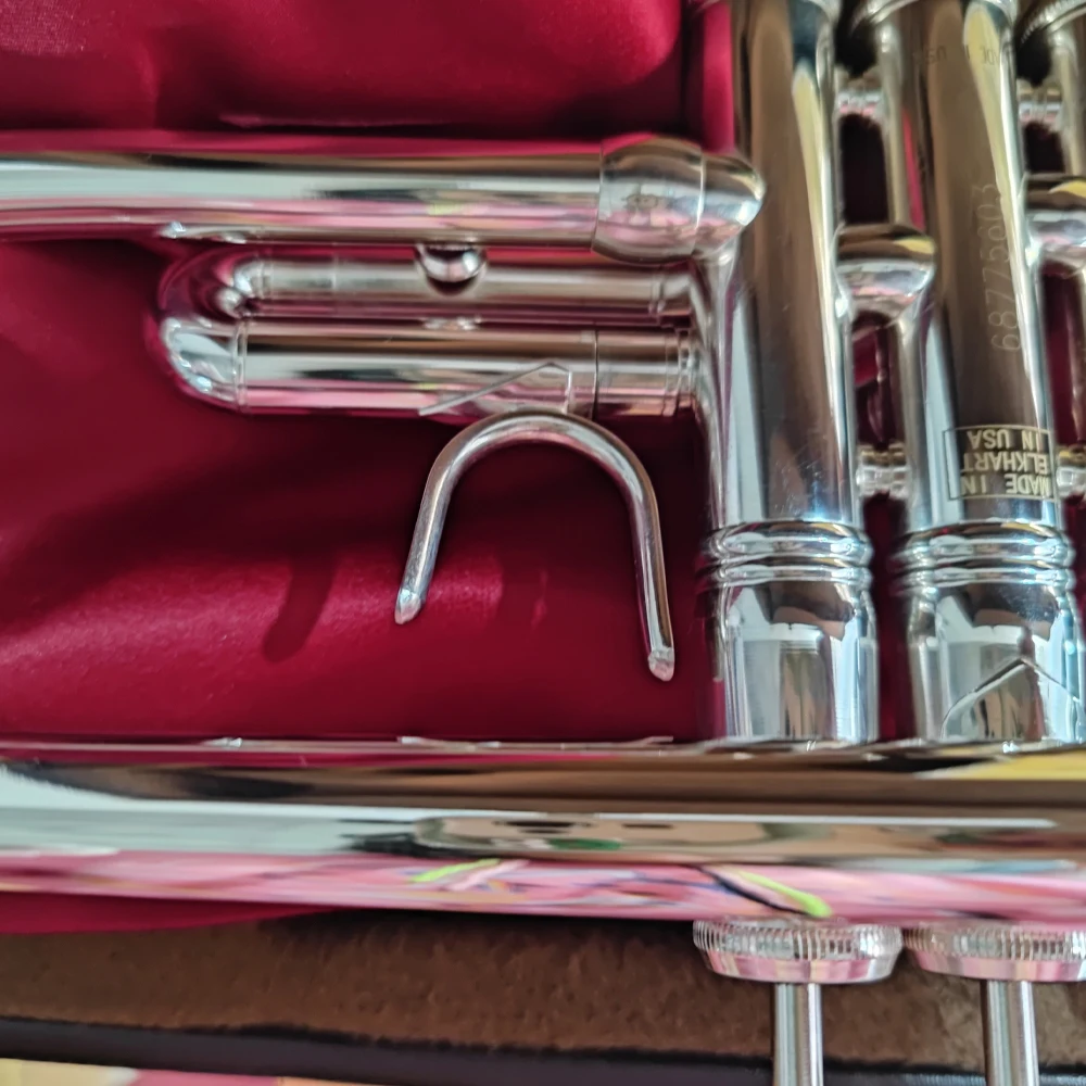 Classic 180S-37 Trumpet B-flat Nickel Plated Silver American Craft Made Jazz Instrument with Accessories