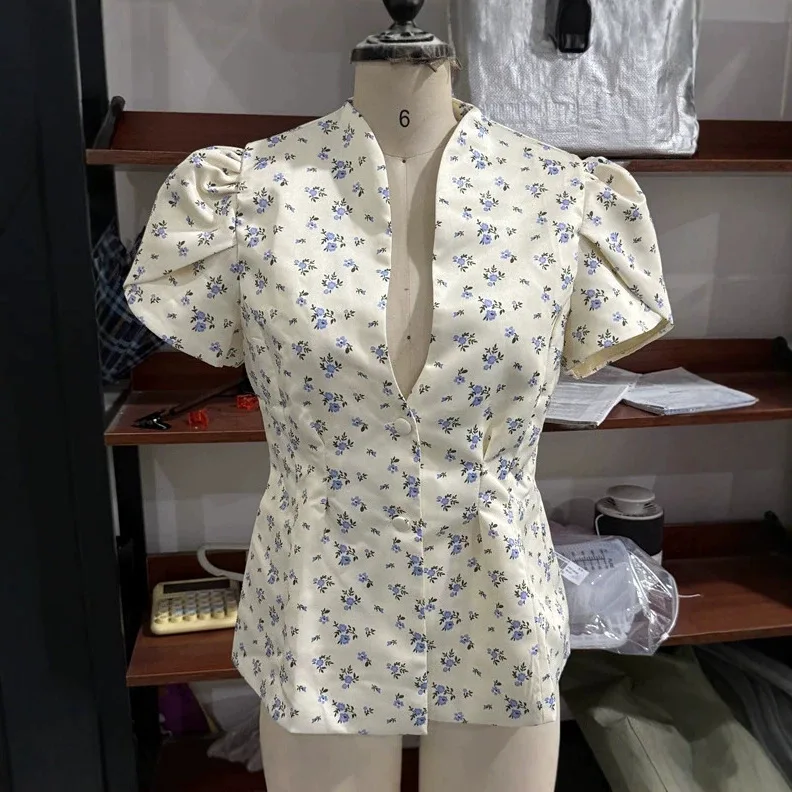 Printed Stand-up Collar Waist Short-sleeved Top Women's 2026 New Model