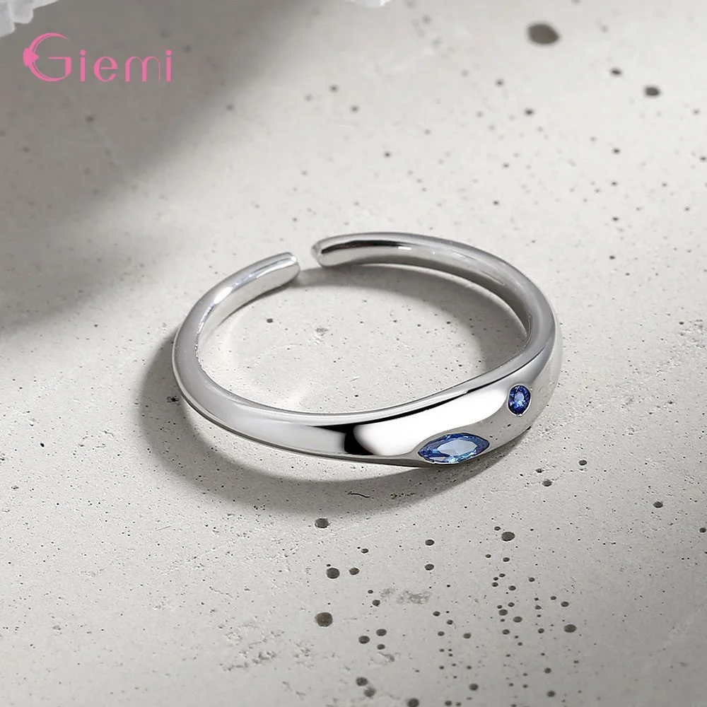 Изысканное блестящее кольцо из серебра 925 пробы с имитацией голубого драгоценного камня, привлекательные ювелирные изделия для женщин и девушек, оптовая продажа Изысканное блестящее кольцо из серебра 925 пробы с имитацией голубого драгоценного камня, привлекательные ювелирные изделия для женщин и девушек, оптовая продажа
