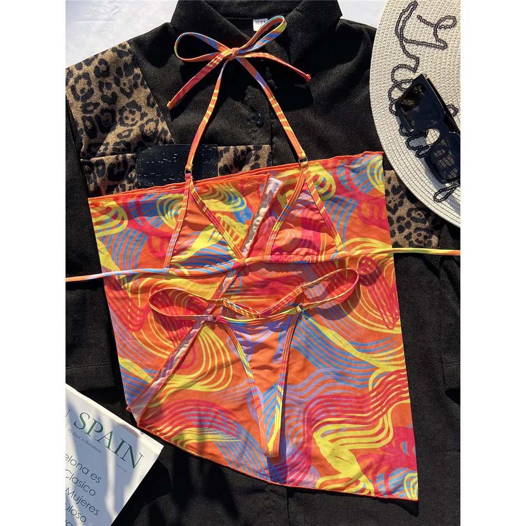 Neuer bedruckter Mini-Micro-String-Bikini mit Sarong, Damen-Badeanzug, dreiteiliges Bikini-Set, Badebekleidung, Badeanzug V4608 – Detail 14