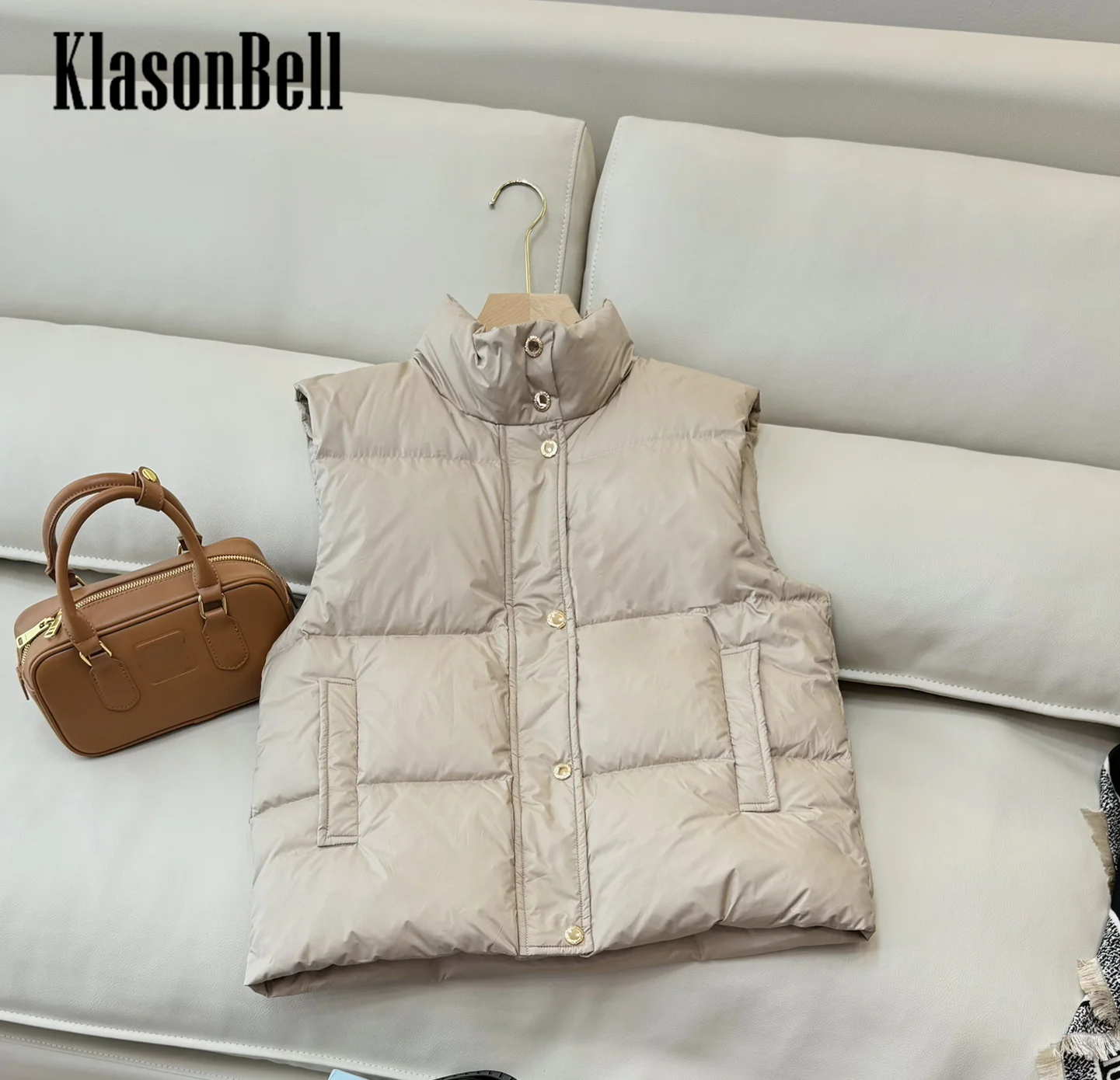 8.28 KlasonBell-Women Letter Embroidery Stand Collar White Duck Down Vest Zipper Sleeveless Versatile Casual Vest Outerwear