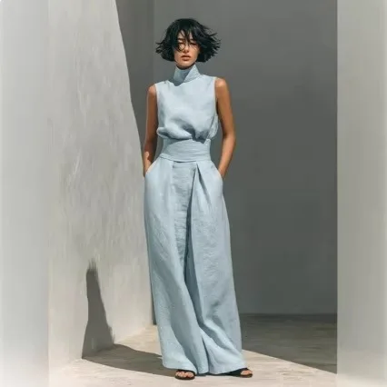 

Элегантный однотонный женский комплект: топ без рукавов и брюки с широкими штанинами, весна 2026, повседневная спортивная одежда, летний наряд для женщин