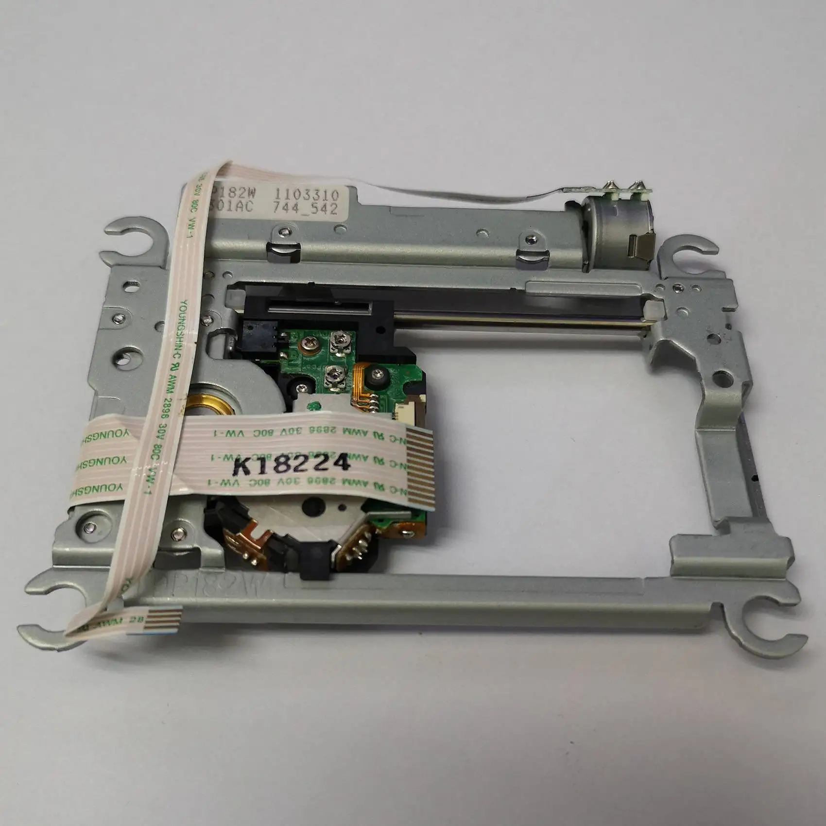 A33T-TDP182W 79000 Replacement Lasing Lens With Deck Mechanism, Game Machine Lasing Lens For PS2 Slim/Playstation 2 Optical