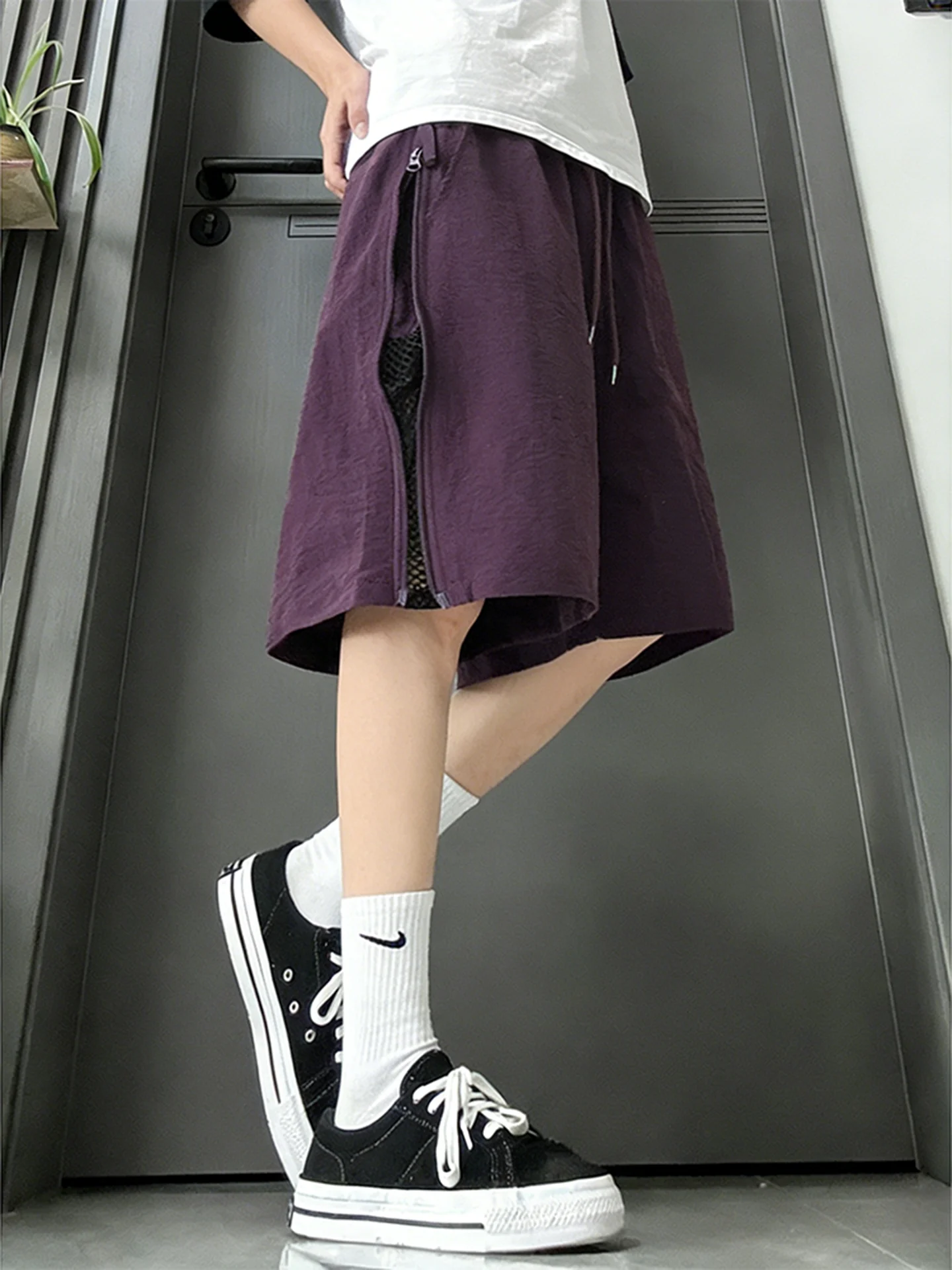 

Быстросохнущие мужские шорты из ледяного шелка с нейлоновой молнией, летние, с сетчатыми вставками, для баскетбола, спортивные, прямого кроя, со средней посадкой, модные