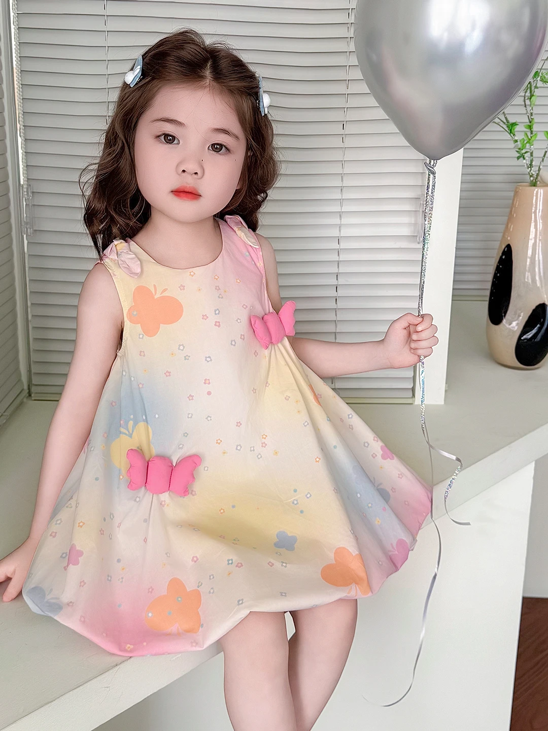 Vestido de Aniversário para Meninas, Roupa de Verão 2026, Novo Estilo, Vestido Infantil de Verão, Saia Fina de Princesa com B...