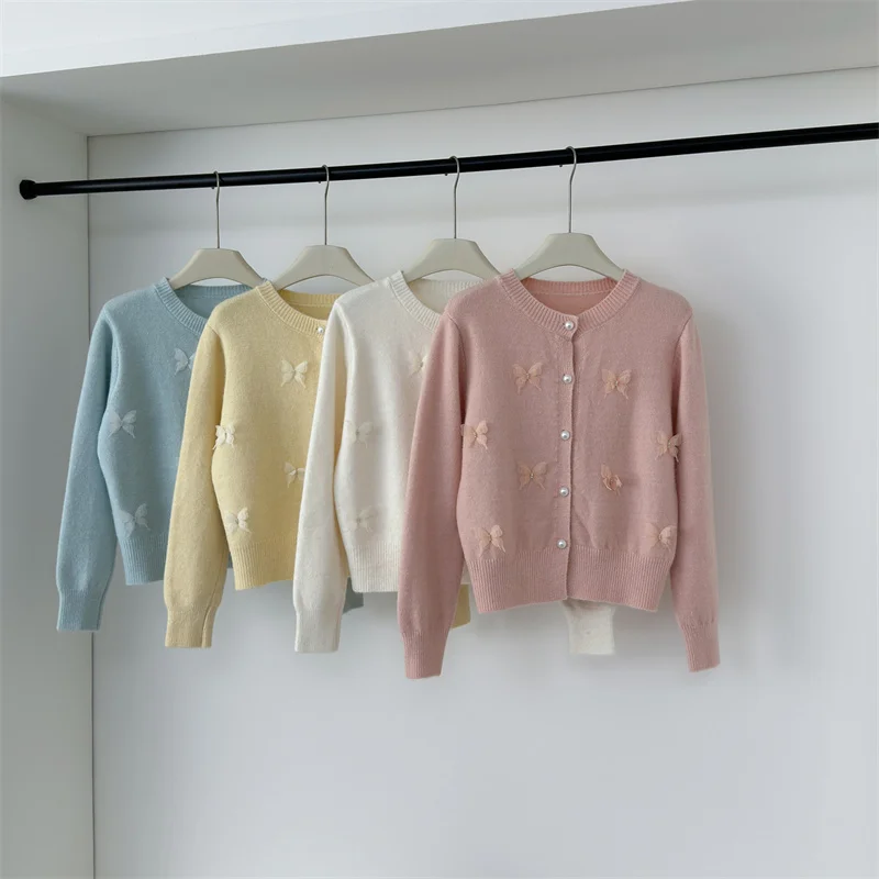 

Женский укороченный вязаный кардиган, короткий школьный топ Y2K с жемчугом и булавкой, круглый вырез, милая свободная повседневная верхняя одежда