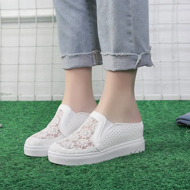 Embroider Flower Slippers Women Creepers Outside Air Mesh Mules Shoes Platform Sandals Breathable Closed Toe Slides Flip Flops