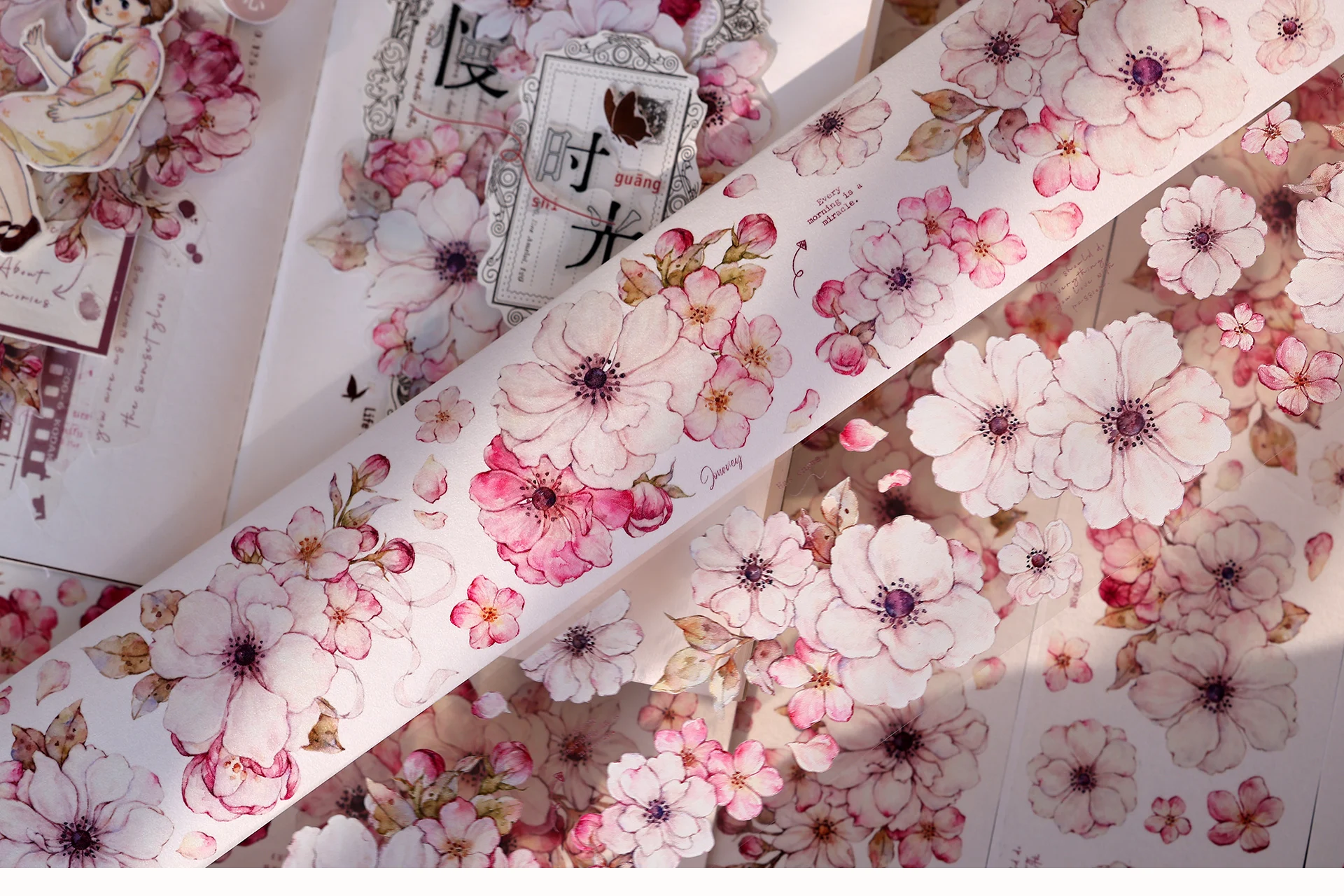Taoyao Light Retro Pink and White Big Flower Washi PET Journal Sticker Goo Card Tape