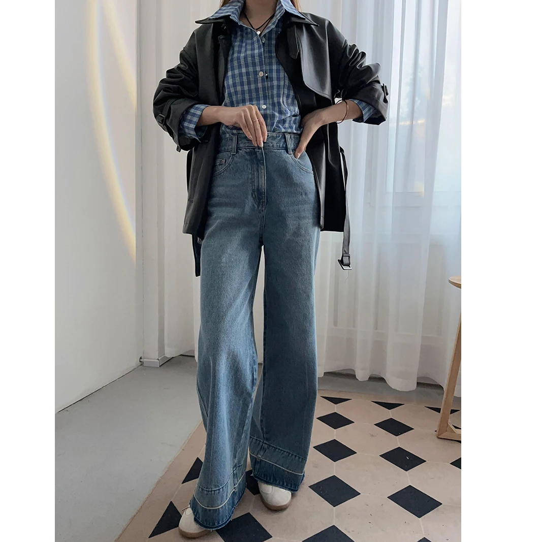 

Женские модные повседневные джинсы с высокой талией, широкими штанинами и эффектом потертости, из хлопкового стрейч-денима, весна-осень