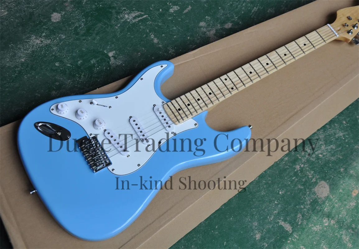 

Left hand Electric Guitar Blue str body Maple Frets 22 Frets fixed bridge SSS pickup white panel support custom