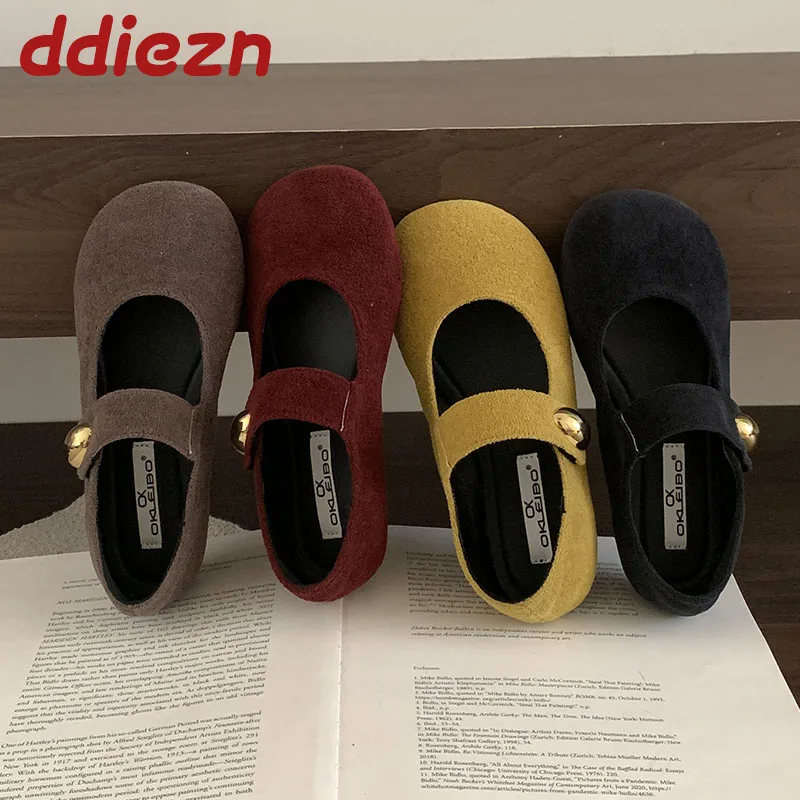 

Модные женские туфли Мэри Джейн на плоской подошве с металлическими заклепками, женская обувь с круглым носком, неглубокие женские туфли на плоской подошве с крючками и петлями