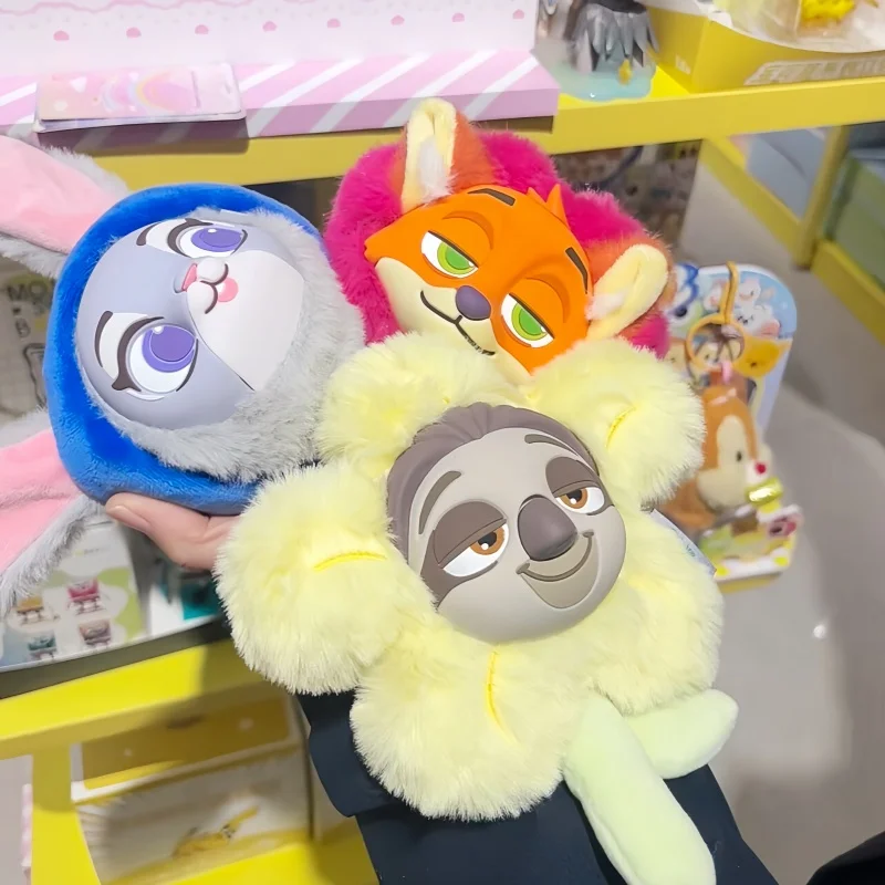 

Новинка, 100% плюшевая слепая коробка Disney Zootopia 2, брелок, мягкая кукла, модная игрушка, коллекционная плюшевая подвеска, подарки на день рождения для девочек