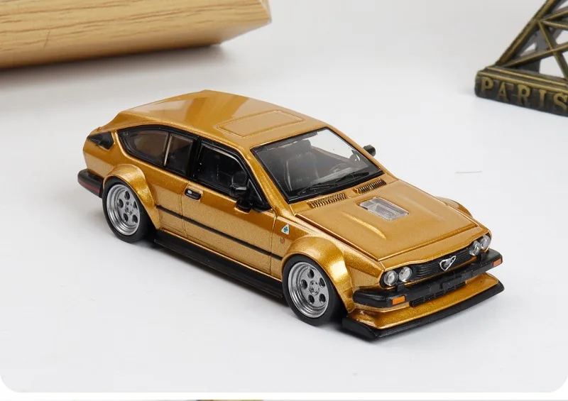 Rm 1/64 alfa romeo gtv6 liga veículo de motor brinquedo fundição modelo de metal coleção menino presentes de natal