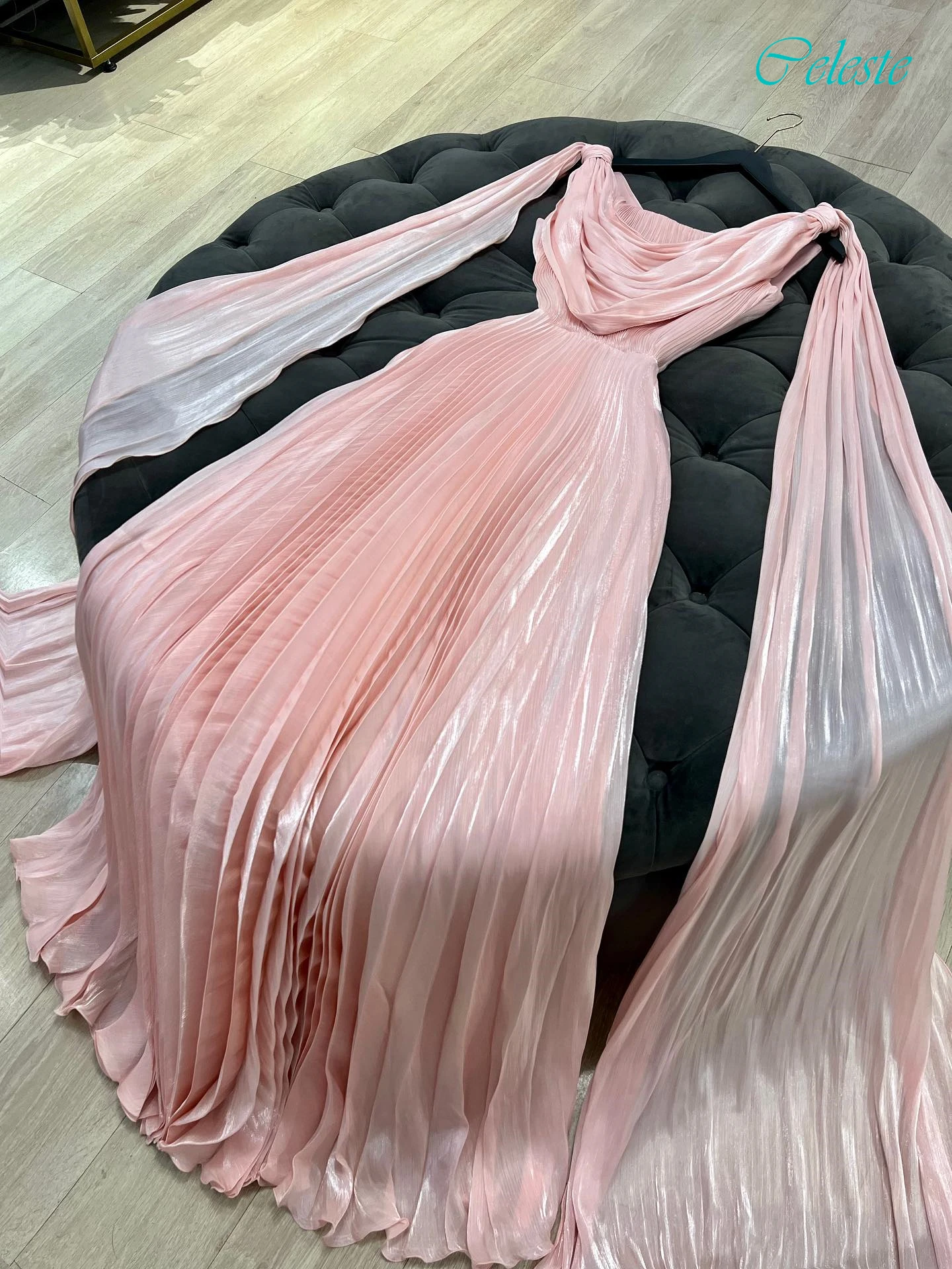

Customized A-Line V-Neck FormalElegant Evening Dress and High Quality Celebrity Gowns Temperament Bespoke Occasion Dress