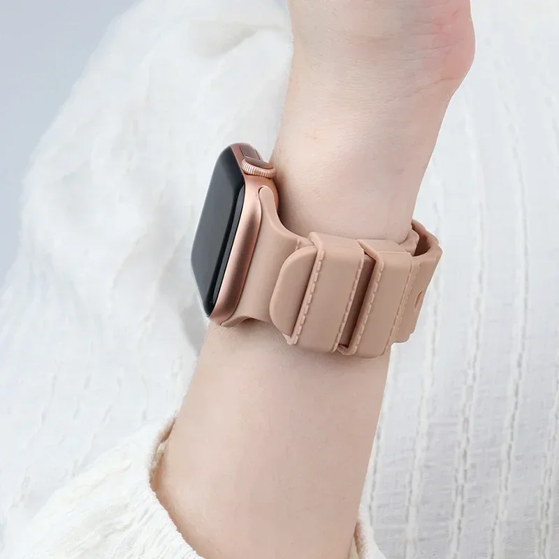 Silicone Strap For Apple Watch Band 46mm 44mm 42mm 45mm 49mm 40mm 41mm 38mm Sport Correa iwatch Series Ultra 2 10 9 SE 8 7 6 5 4