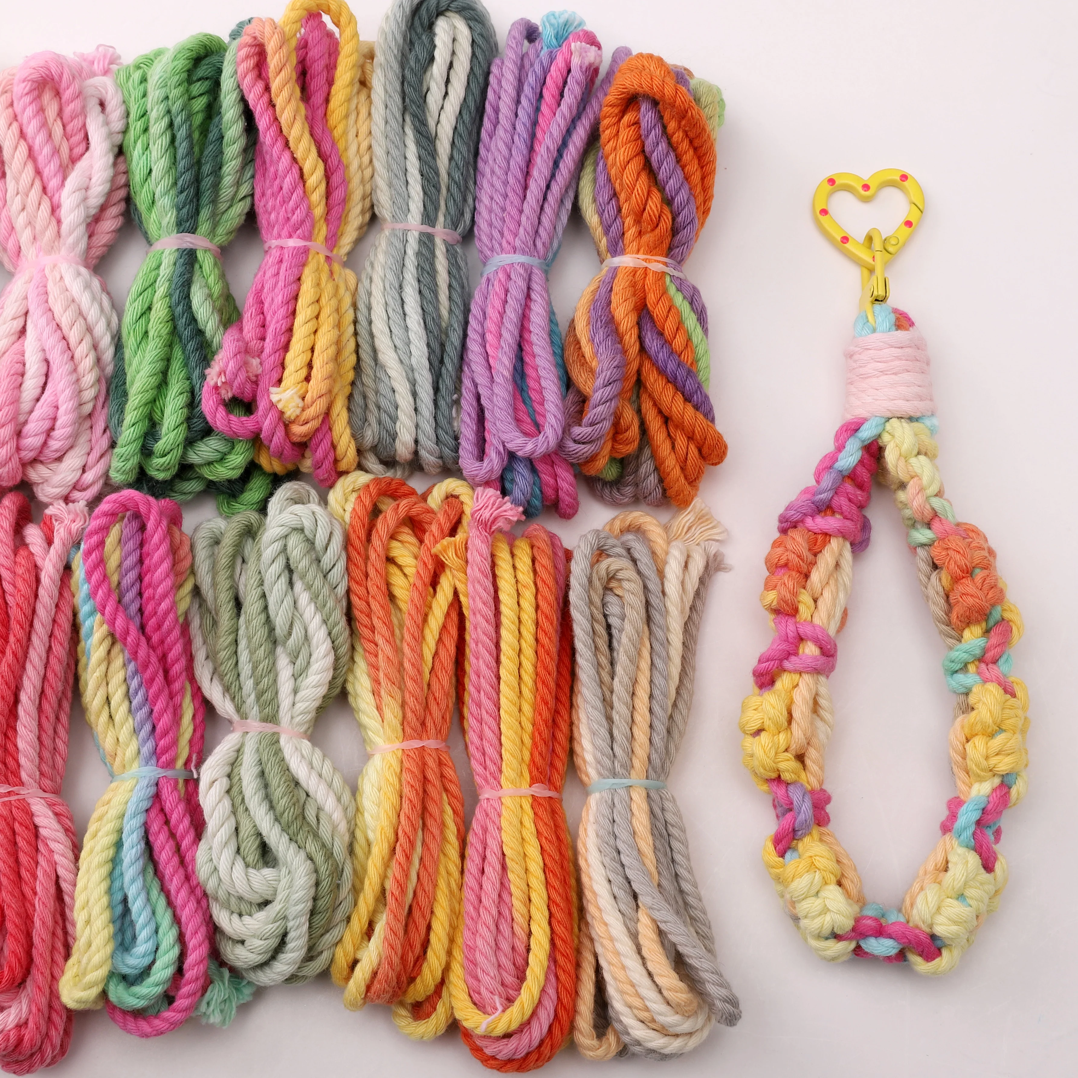 3 متر/وحدة 3.5 مللي متر التدرج اللون 3-ستراند مضفر القطن الحبل DIY بها بنفسك المفاتيح سلسلة هواتف حلية الحرف اليدوية اكسسوارات المواد