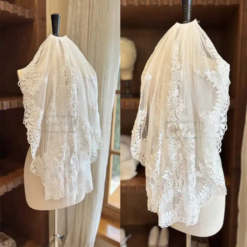 gorgeous-appliques-lace-veil-bridal-cathedral-wedding-accessories-white-veil-with-metal-hair-comb-custom-made-veil