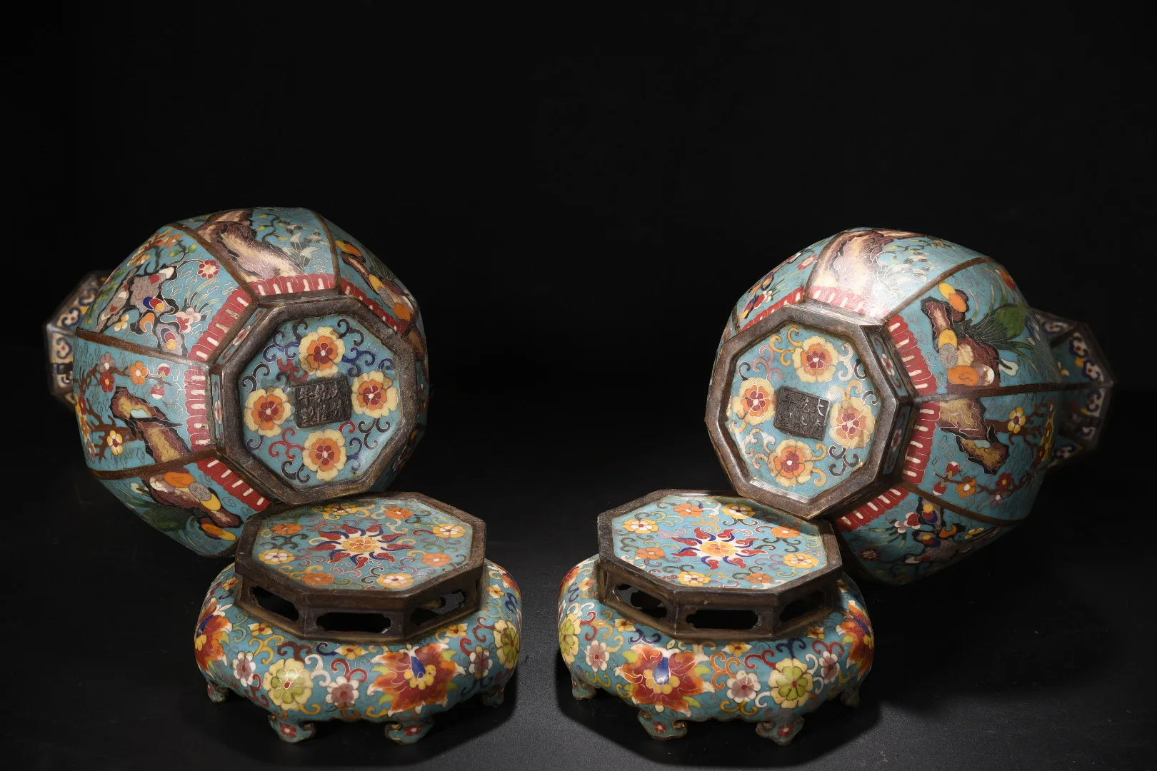 

17"Folk Collection Old Bronze Cloisonne Enamel Chrysanthemum Plum Blossom Pattern Dragon Ear Hexagonal Vase Base