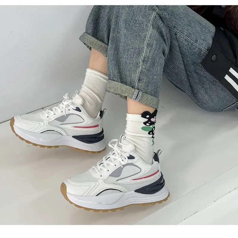 2023 Spring New Thick Sole Small White Shoes Versatile Popular Sports and Casual Women\'s Shoes sneakers women