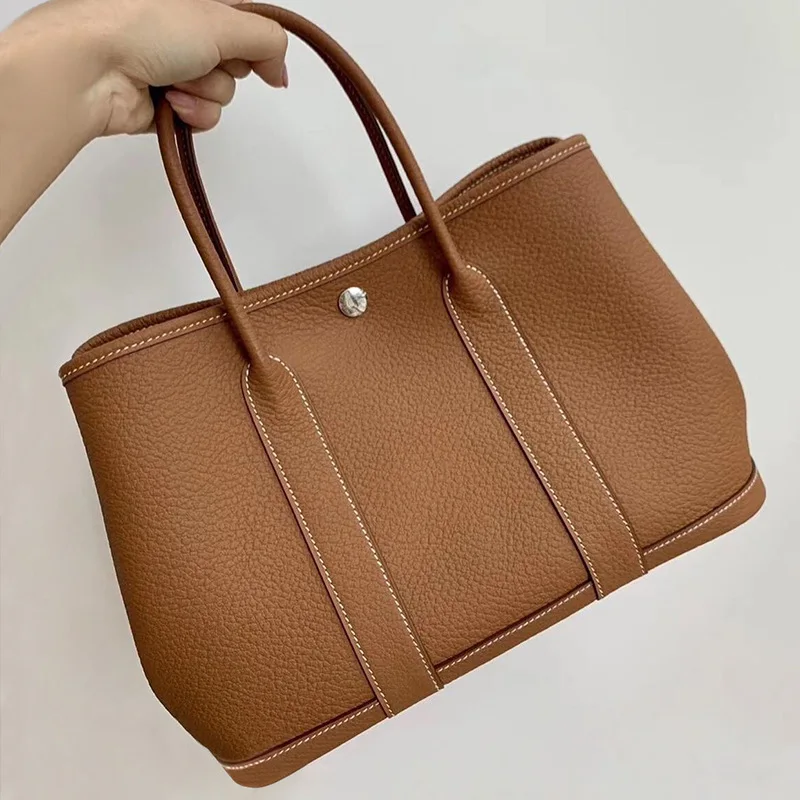

2025 New Genuine Leather Handbag Woman Fashionable Ladies Cow Leather Tote Bag Large Casual Real Cowhide Shoulder Bag
