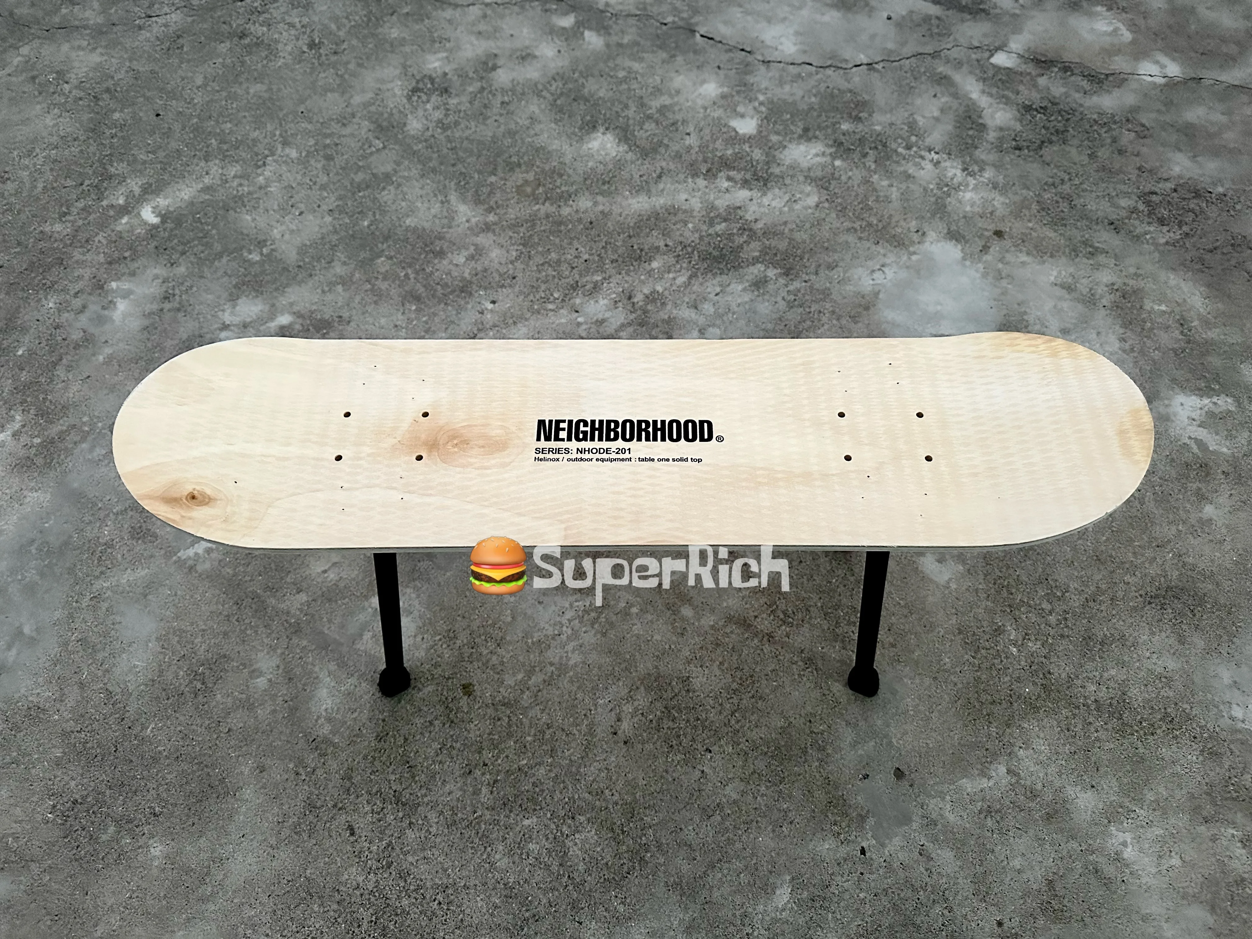 Folding table, skateboard table, outdoor camping, portable tea table, furniture, decorations and creative ornaments