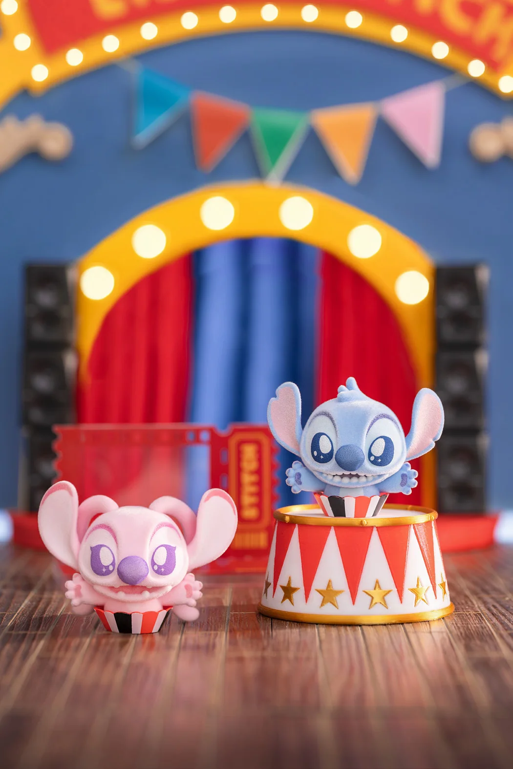 ディズニー ステッチ ミニ ブラインド ボックス カワイイ 映画スター シリーズ デスクトップ オーナメント サプライズ コレクタブル おもちゃ 子供の誕生日 トレンディなギフト