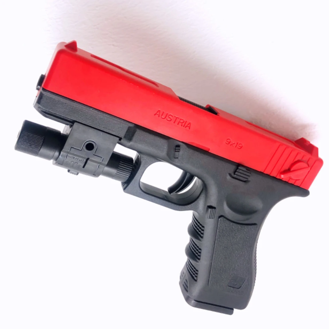 Pistola de carregamento manual g17, bala macia, arma de brinquedo, bola de espuma, lançador de airsoft, jogos de tiro cs, armas para crianças, meninos, presente