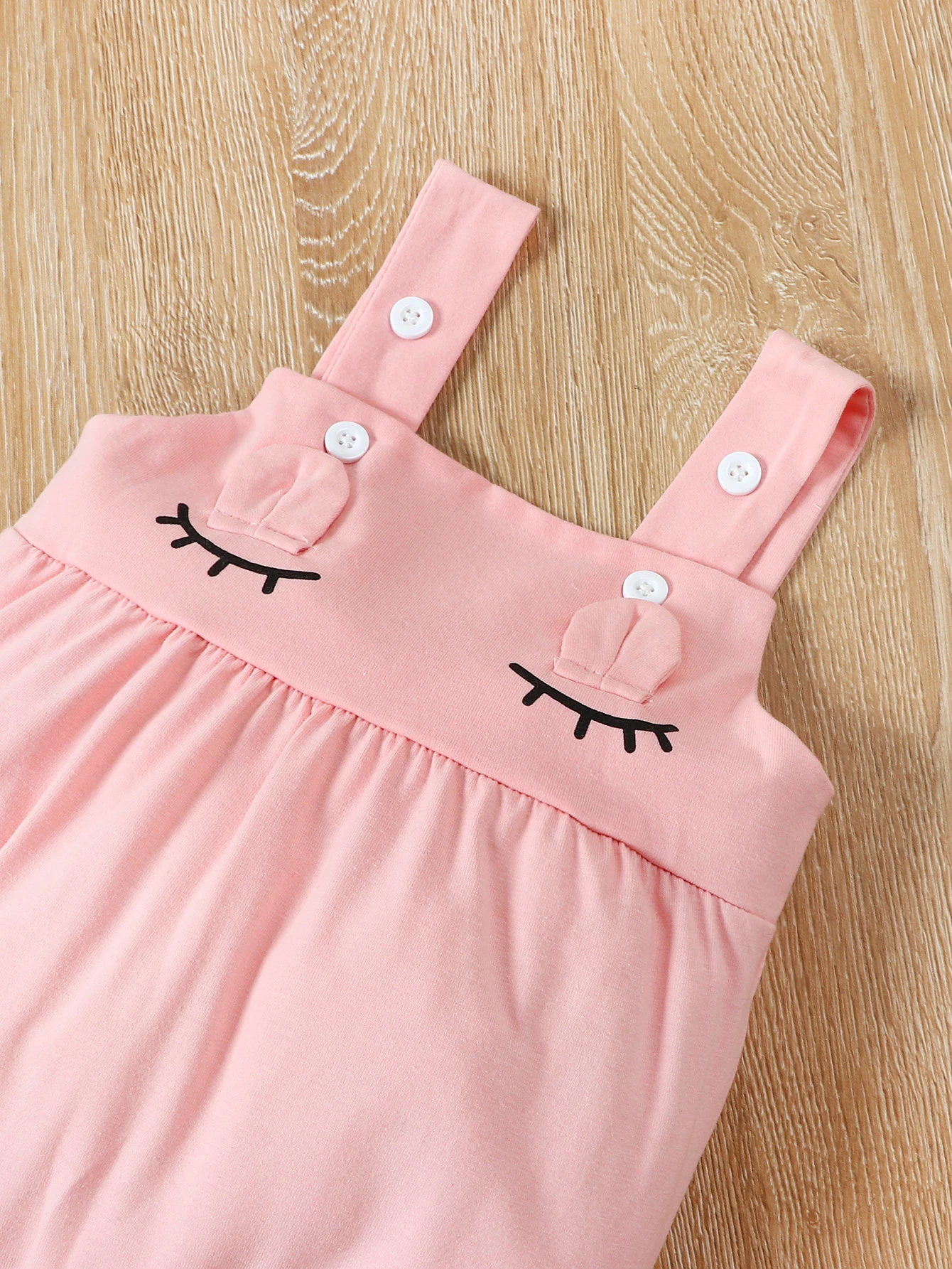 Two piece autumn and winter baby girl casual cute white elastic triangle jumpsuit and three-dimensional ear strap pants