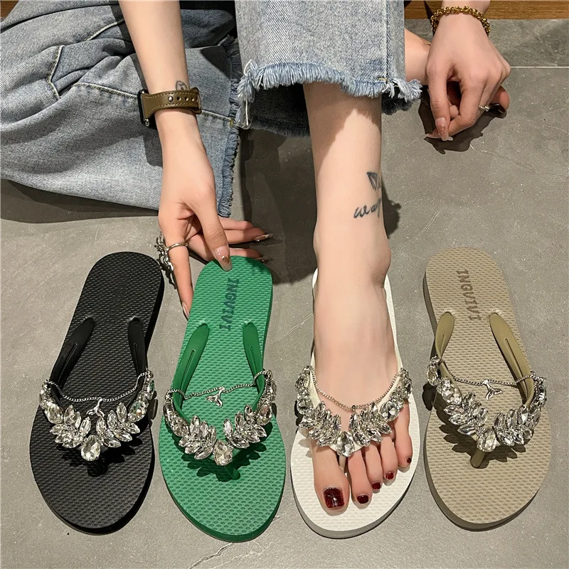 Women's Flip Flops Low Heel Shiny Diamond Fishtail Chain Comfortable Clip On Sandals Beach Casual Slippers Fashionable Outdoor