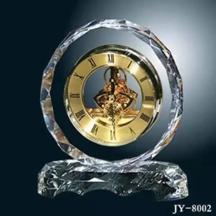 Clock ornaments, simple Nordic style, personalized and creative rotating clock, living room bedroom bedside crystal clock