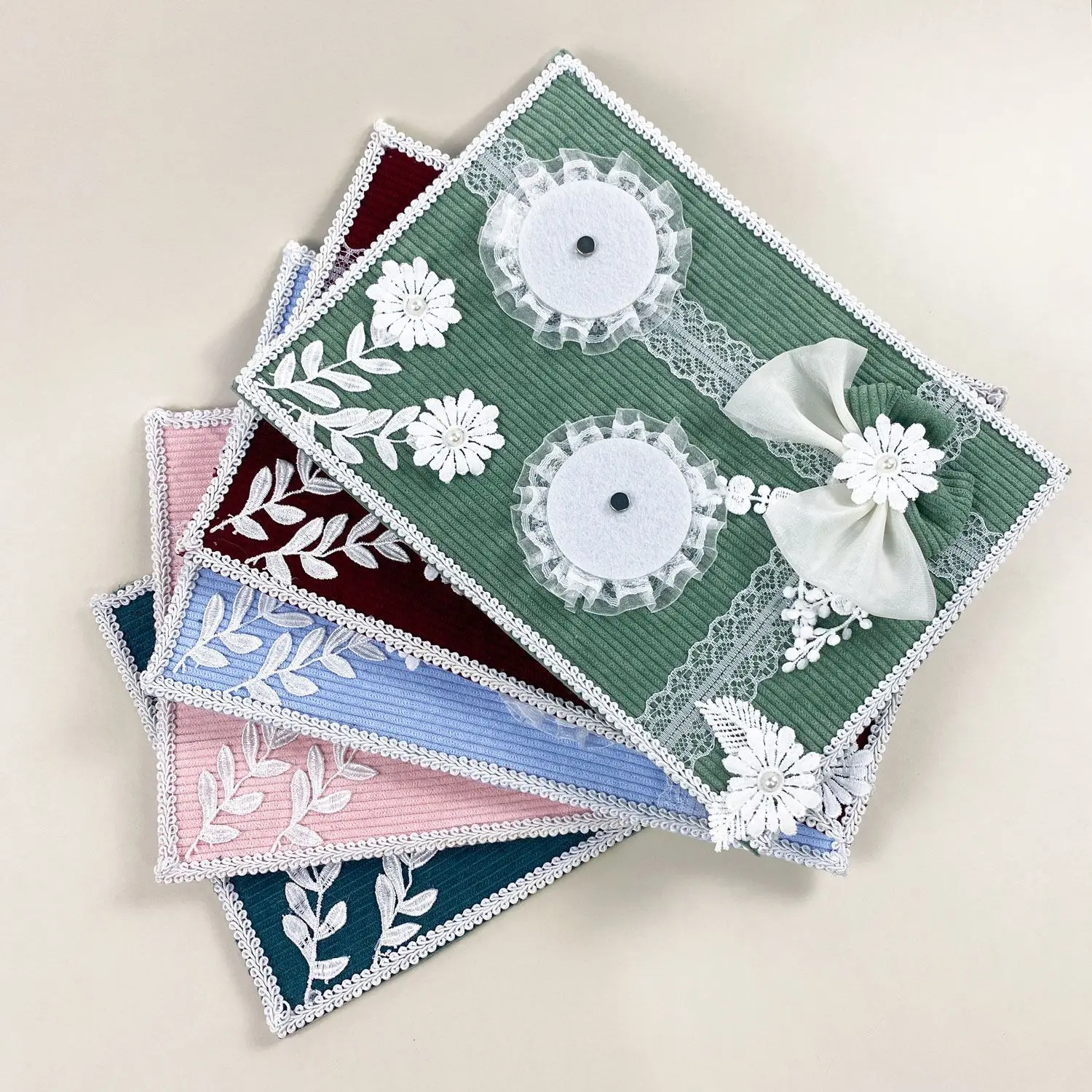 

luxury green velvet Insert Board Flower Fill Cosplay Ita Bag badge Organizer Board Lace Backplate Student Stationery