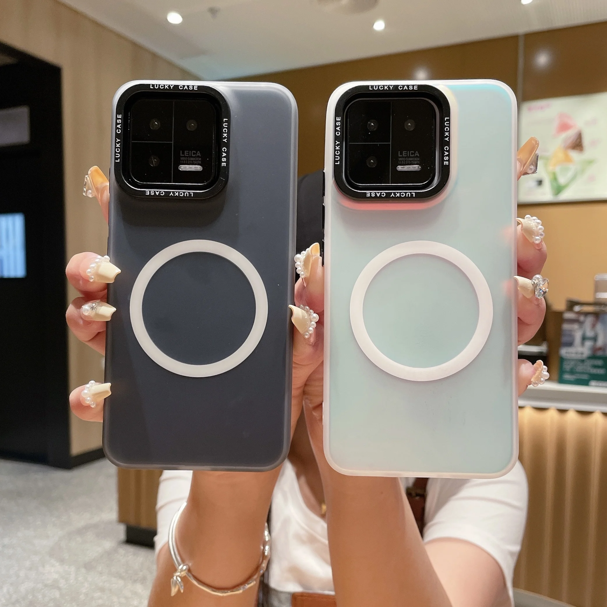 

Matte Translucent Magnetic Wireless For MagSafe Case For Xiaomi Mi13 13T 14 Pro Mi14 Ultra Gradient Shockproof Armor Back Cover