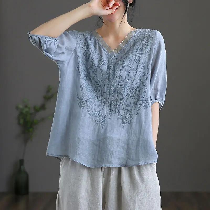 Summer New Fashion Vintage Loose Korean Pullovers V-Neck Embroidery Spliced Half Sleeve Women\'s Cotton and Linen T-shirt Tops