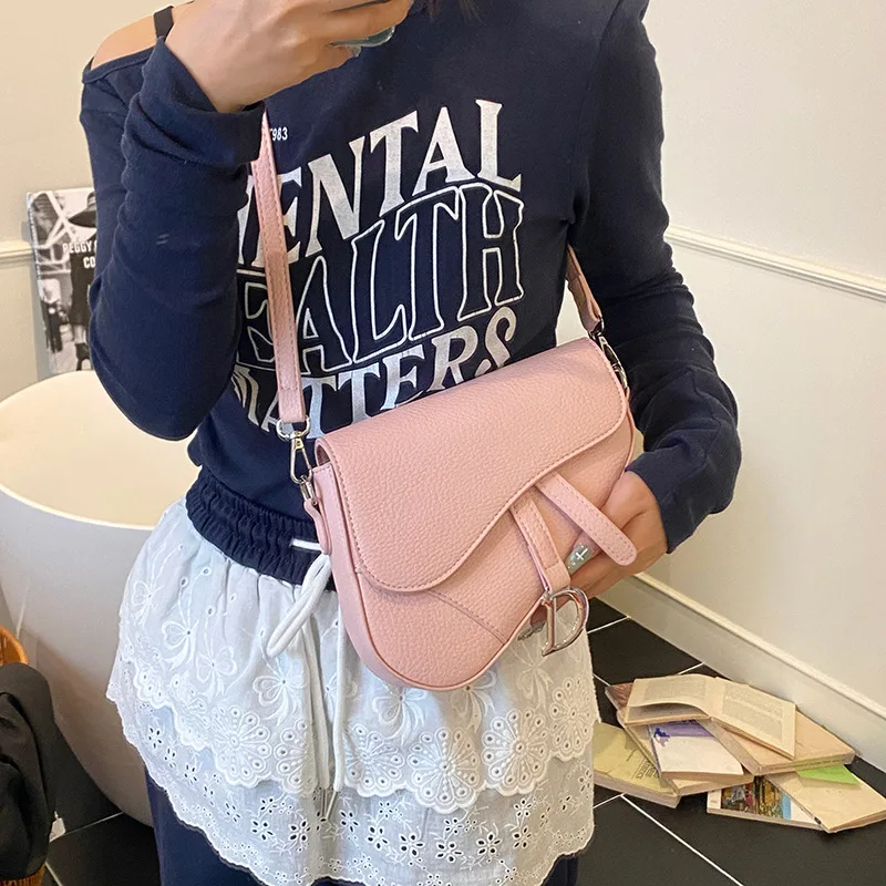 

2025 Saddle Bag, Pastel Color Purse for Women, Vintage Macaron Shoulder Bag, Girly Day to Night Crossbody, Textured Sling Bag