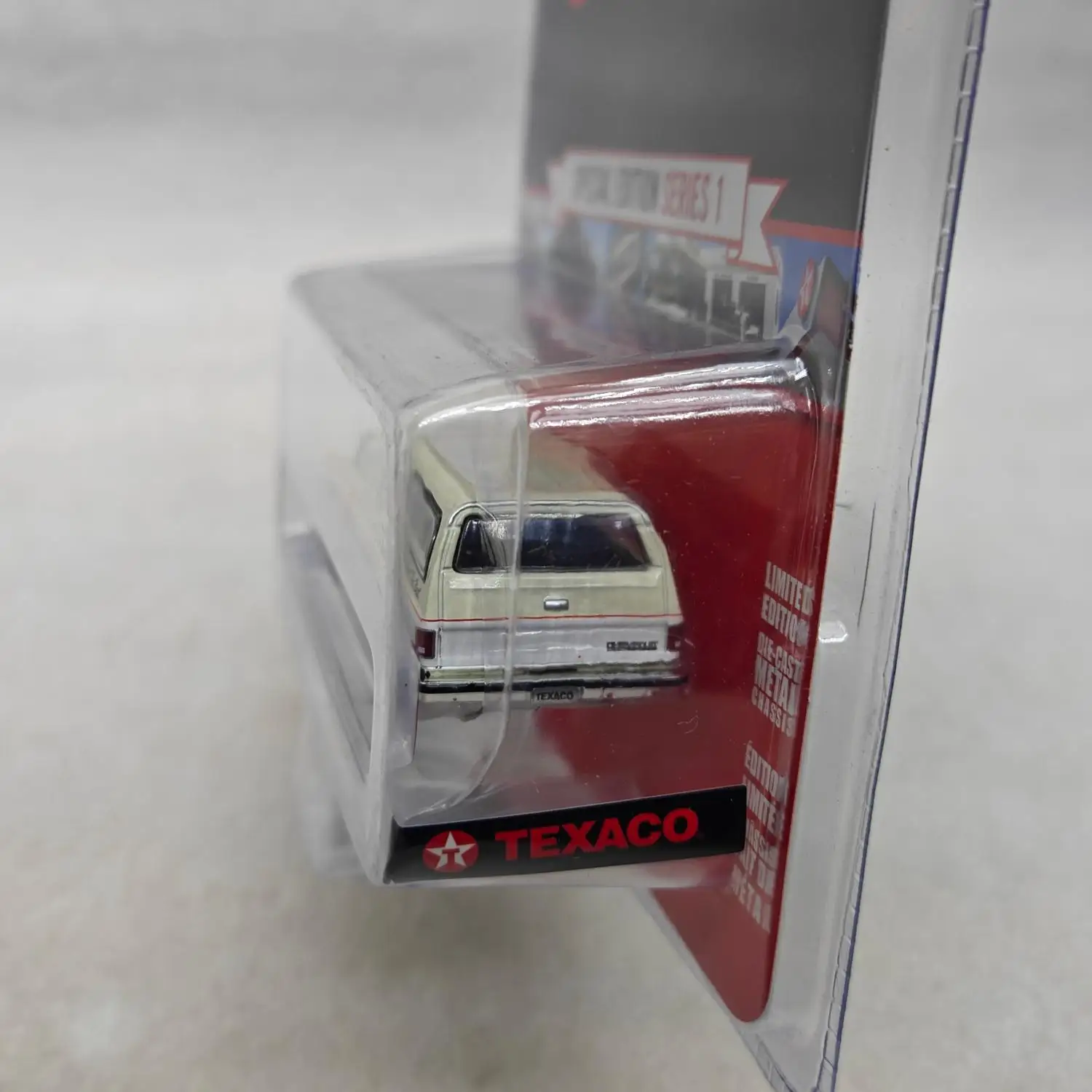 Greenlight 1:64 Texaco Special Edition Serie 1–1990 Chevrolet Suburban