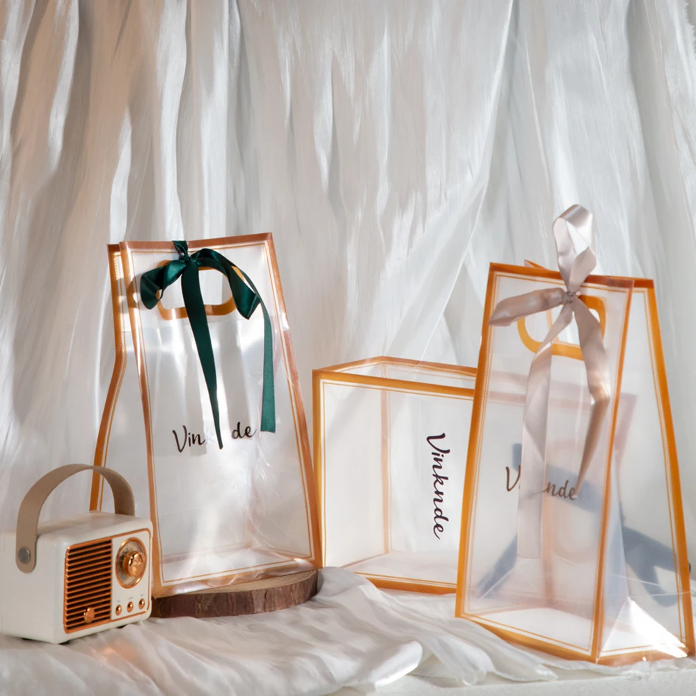 

20Pcs Custom Logo Transparent Plastic Gift Bags 15x8x24cm Handbag PVC Birthday Wedding Party Tote Handbag Portable Packaging Bag