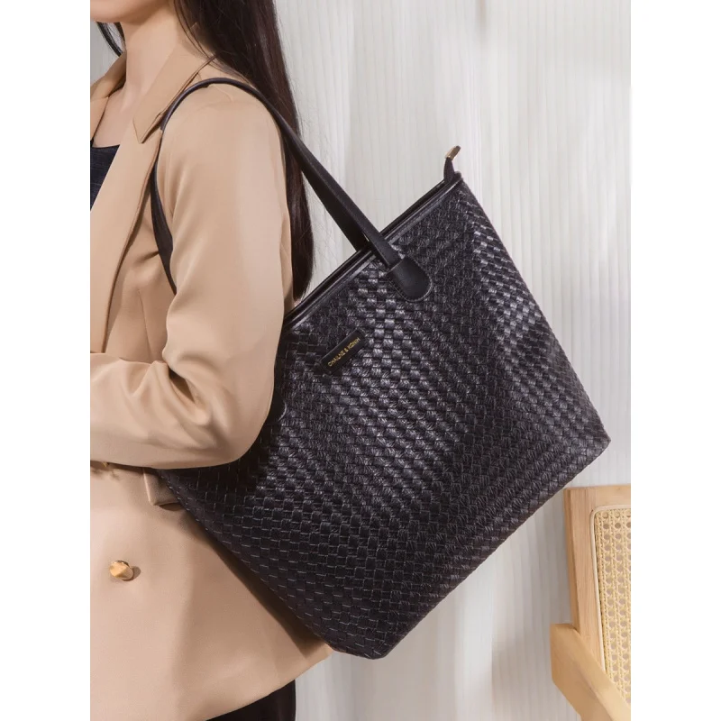 

Women's Bag2026New Women's Bag，Tote Bag Large Capacity Handbag，Single Shoulder Woven Bag，Versatile Commuting Fashion Large Bag，T