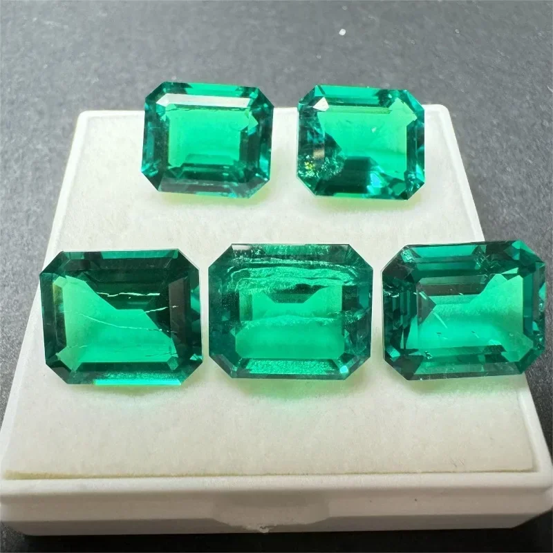 Lab Grown Emeralds Hydrothermal Emerald 12x14mm Hand Cutting With Cracks Inclusions Inside Selectable AGL Certificate