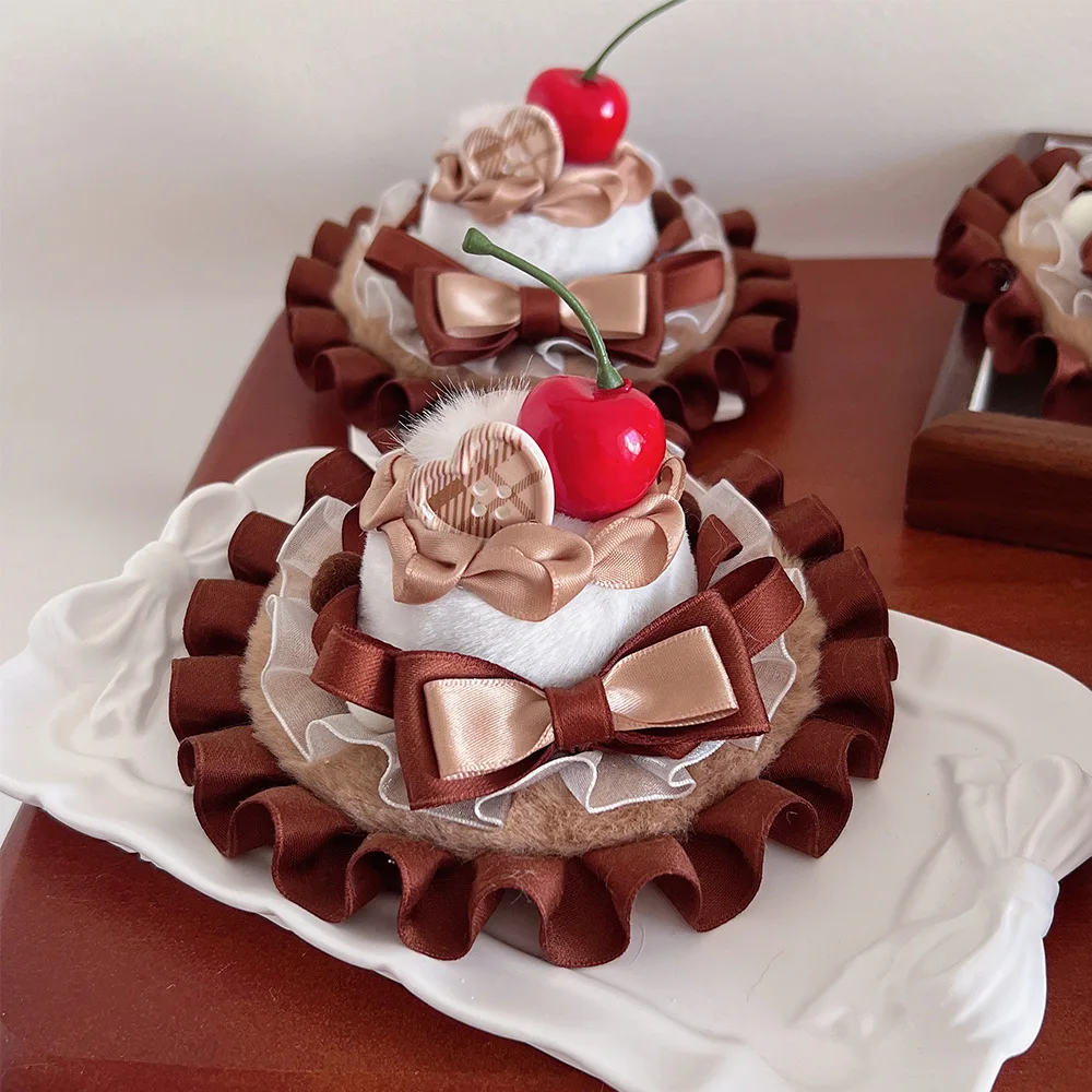 doce-pastelaria-bonito-cereja-bolo-chapeu-de-aniversario-chapelaria-hairpin-feminino-premium-menina-coracao-foto-lolita