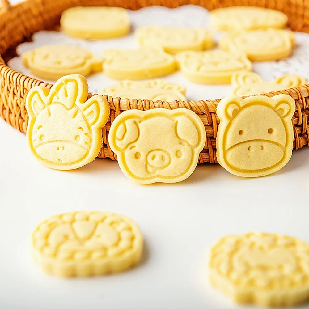 Cute Animal Cookie Plunger Cutters Fondant Cake Mold Biscuit Sugarcraft Cake Decorating Tools