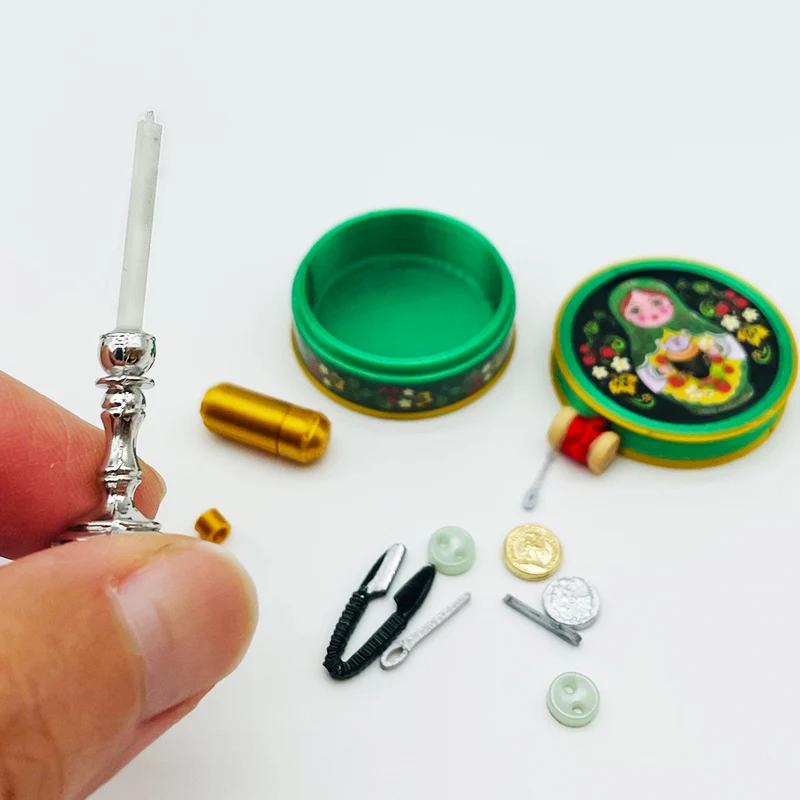 1:6 スケールヴィンテージミニチュア裁縫箱と燭台セットドールハウス