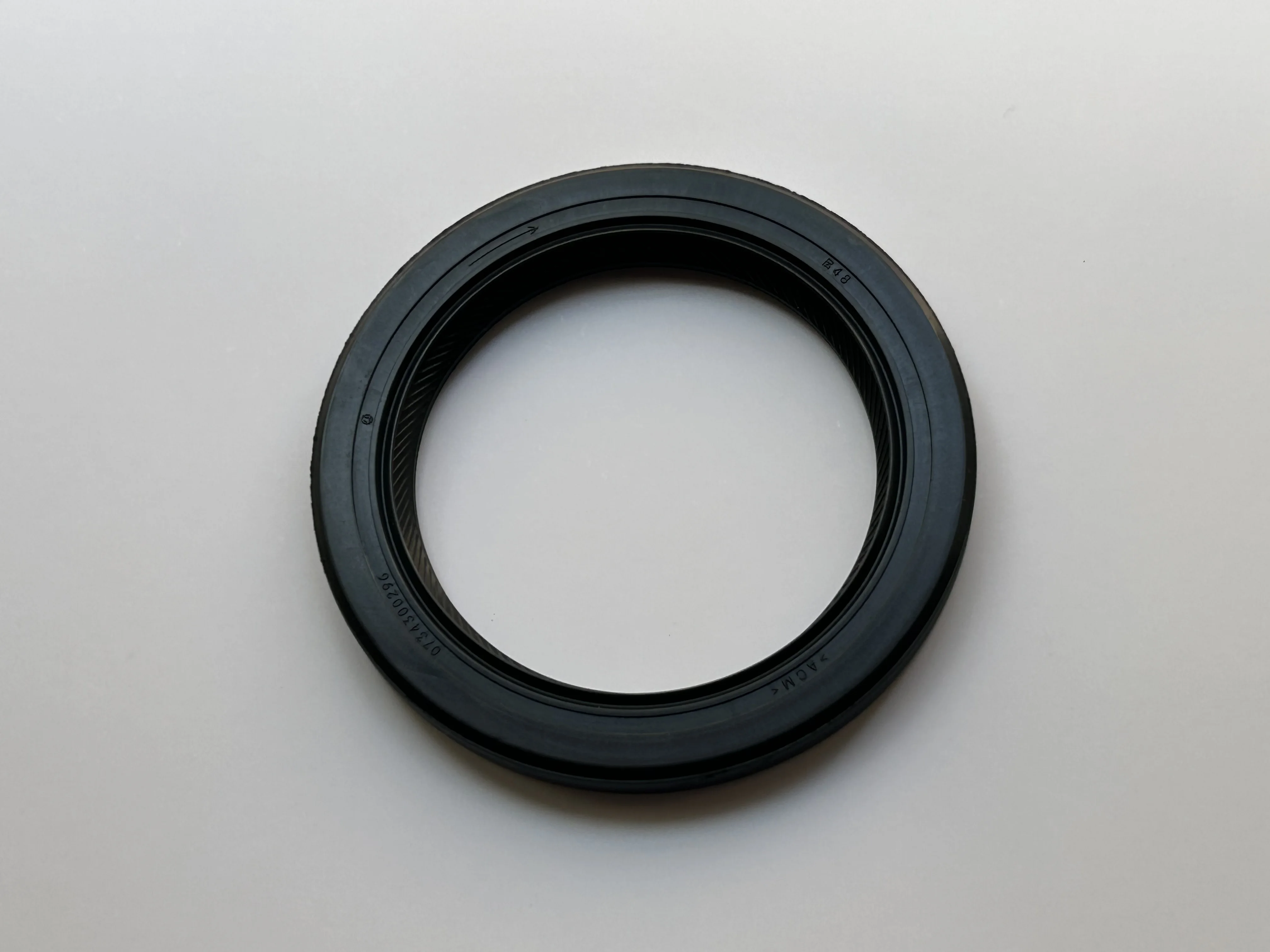 Origina 8HP45 automatic transmission front oil seal 24277604965 for bmw x1 x3 x4 x5 x6 z4 e84 f25 f26 e70 f15 e71 e89 0734300296