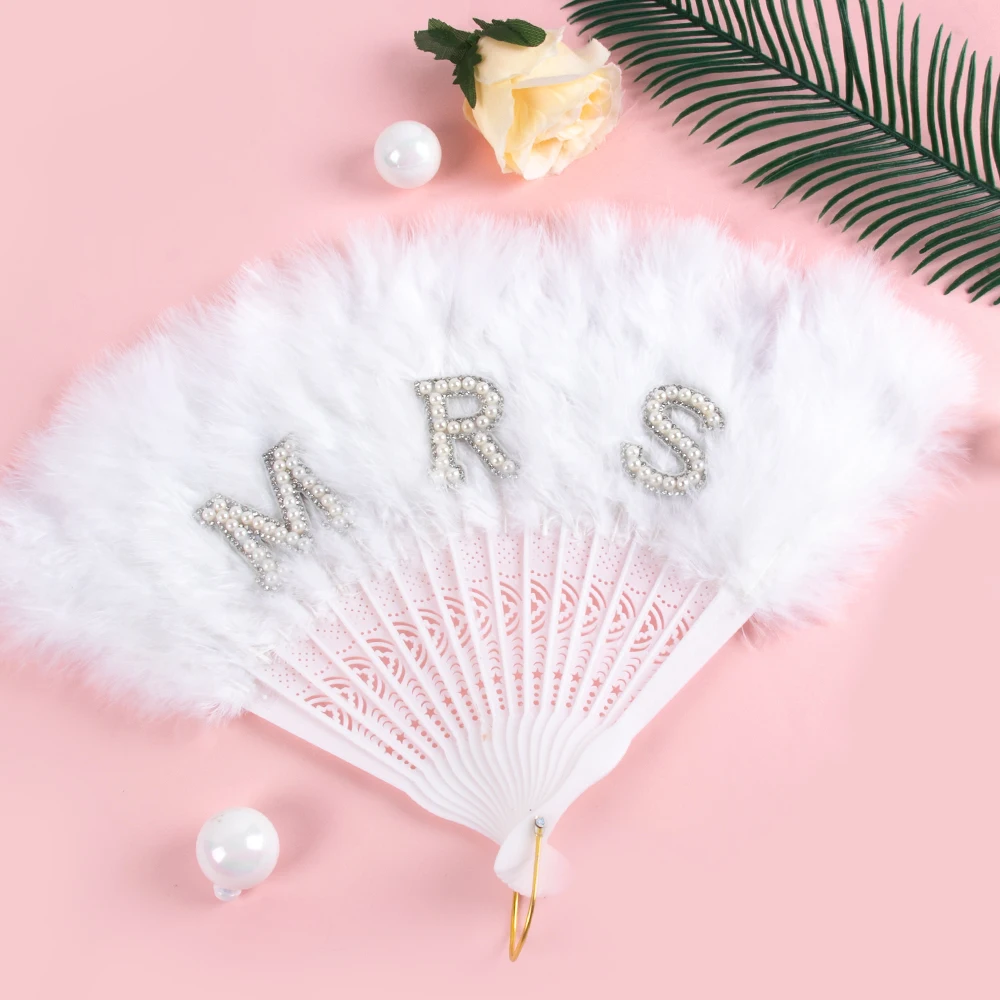 

1pcs Mrs Bride White Pearl Feather Fan Future Mrs Gift bride to be fall winter wedding bridal shower Bachelorette Party Decor