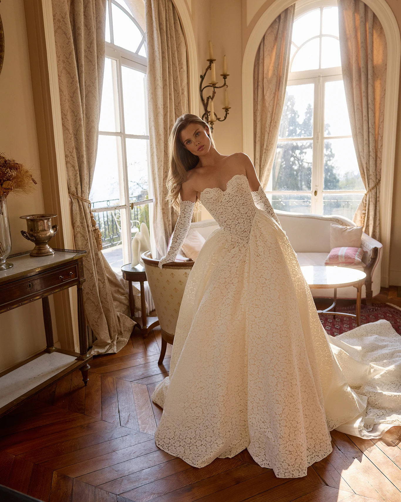 Vestido de Noiva Modelo A com Renda e Cintura Marcada, Vestido Minimalista Elegante para Casamento, Branco, para Casamento Civil