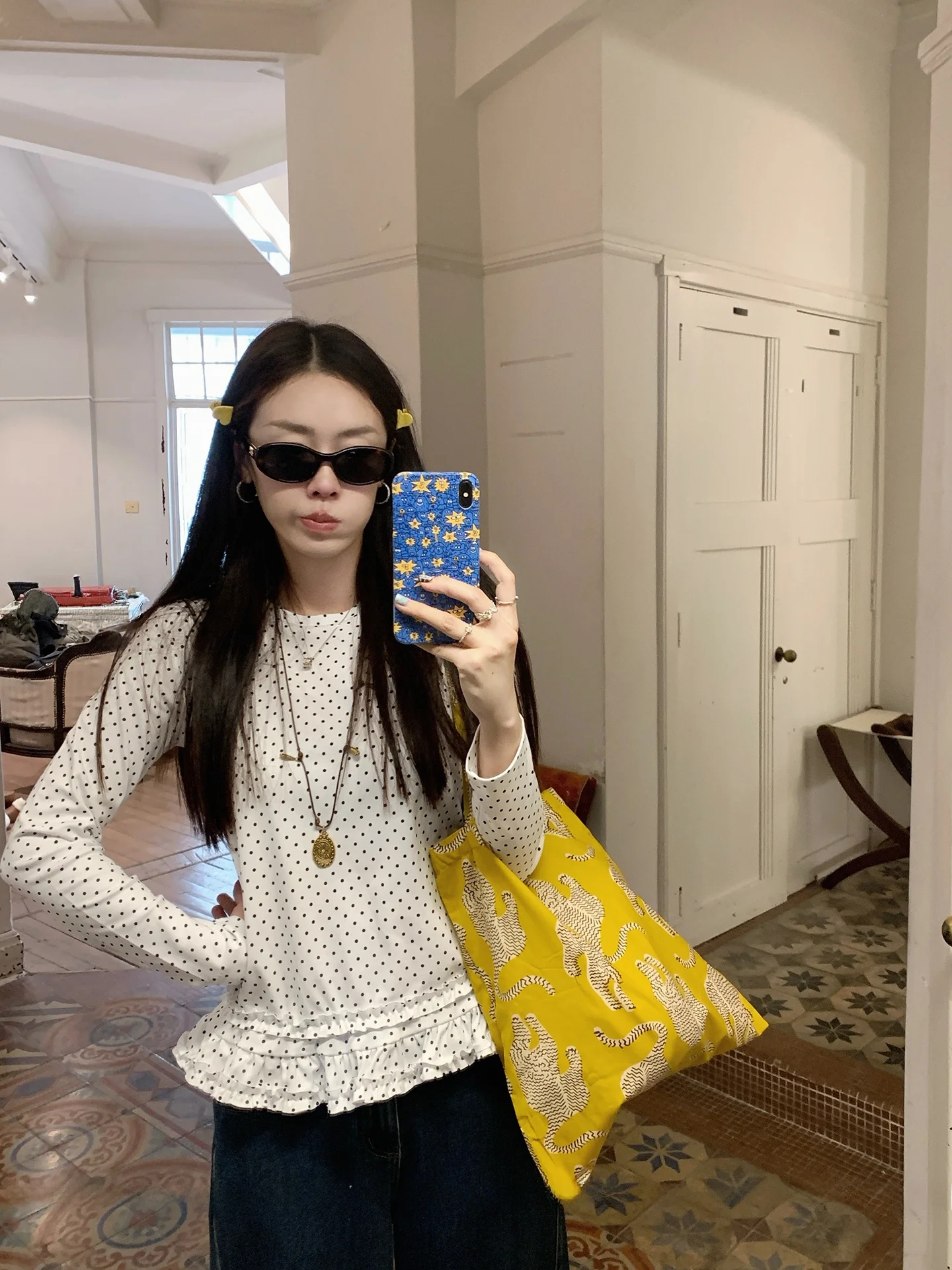 

Stberry Jump Pure Cotton Long Sve T-irt Women's Winter Design Loose Versatile Base Layer Top with Polka Dot Pattern