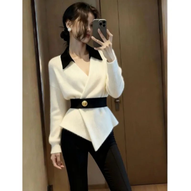 Splicing Knitted Top Light Luxury in Winter Unique Sense of High-end Super Good-looking Splicing Collar Waist Sweater Women's