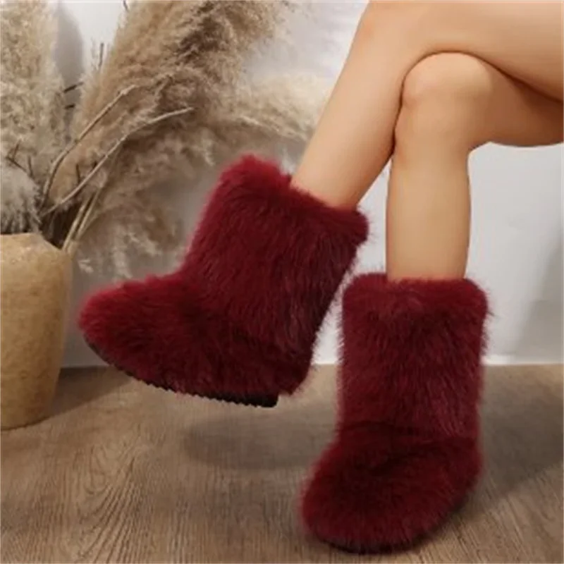 Women's Winter Snow Boots Outdoor Luxury Furry Faux Fox Fur Boots Woman Plush Warm Platform Shoes New Fashion Bottes Big Size