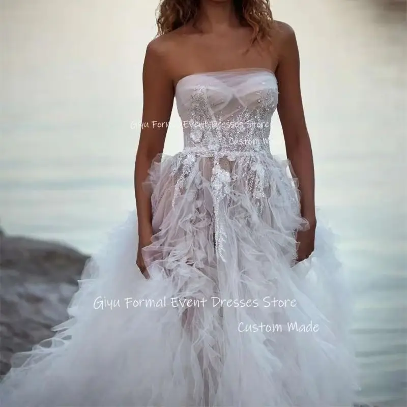 

Giyu Fairy Soft Tulle A Line Wedding Dresses Vestido de noiva Strapless Ruffles Sweep Train Bridal Dress Vestido de noiva