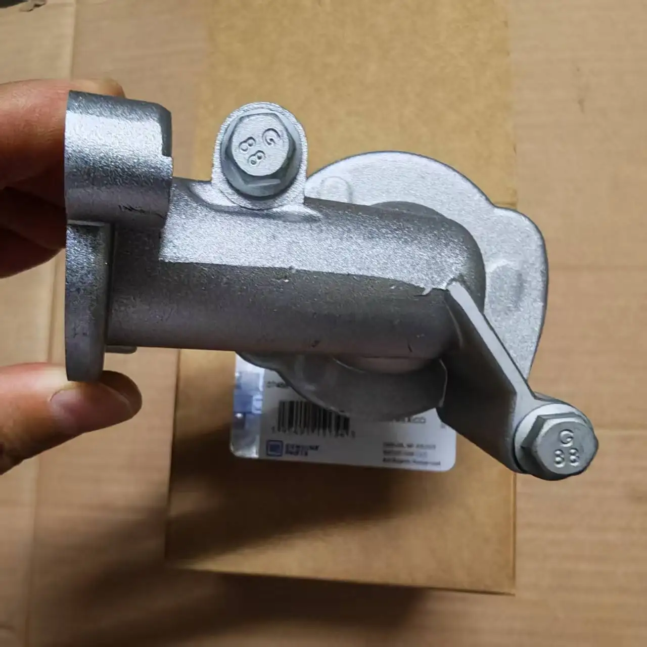 Engine Thermostat For Chevrolet Colorado Camaro Cadillac CT5 CT6