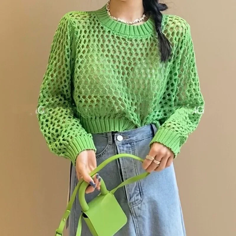 Women's Retro Sunscreen Hollow Out Knitwear Long Sleeve Cover Up Top Summer Design